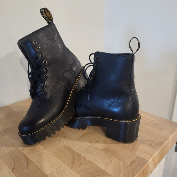 Doc  Martens “Shriver High” Black Boots - Picture 11 of 12